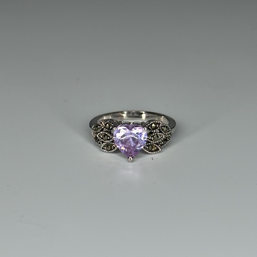 Amethyst and Silver Heart Fashion Ring Size 8